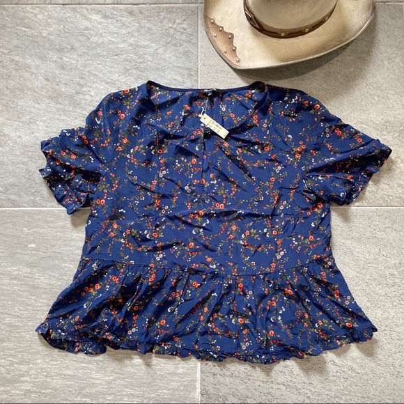 Madewell Tops - Silk Stanza Ruffle-Hem Top in Moonless Floral NEW!